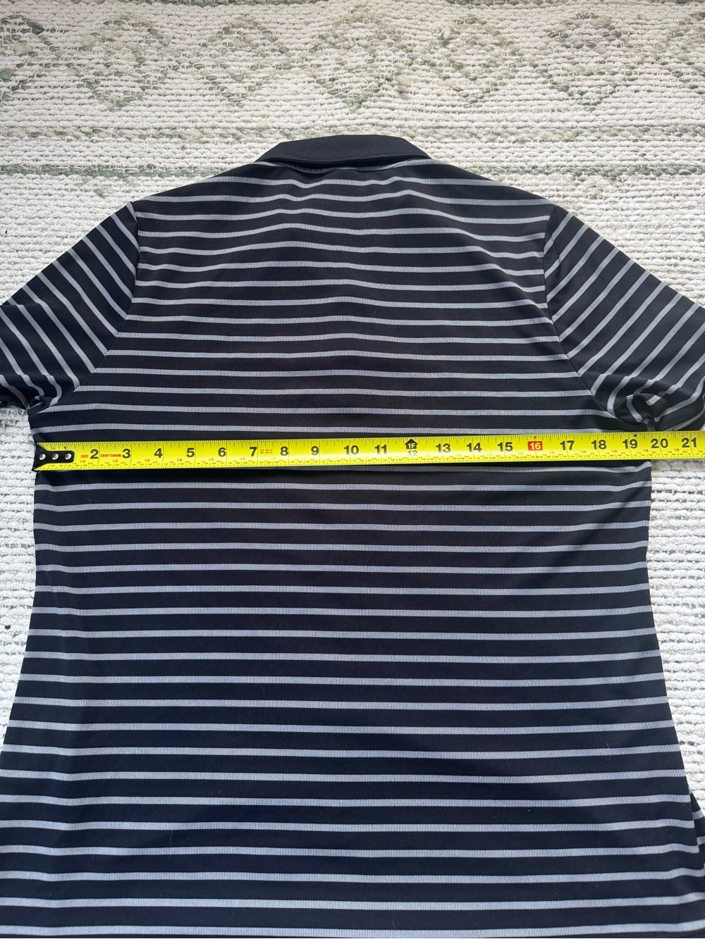 Oakley Womens Performance Golf Polo Shirt Black Striped Fits Like L - Picture 6 of 7